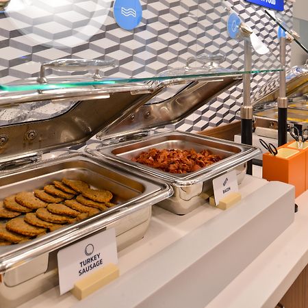 Holiday Inn Express & Suites Medina By Ihg Eksteriør billede